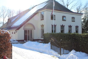 Woonhuis van Teckelkennel Aan Den Voorhoeve in Slagharen, Overijssel, waar onze teckel puppy's worden geboren en socialiseren